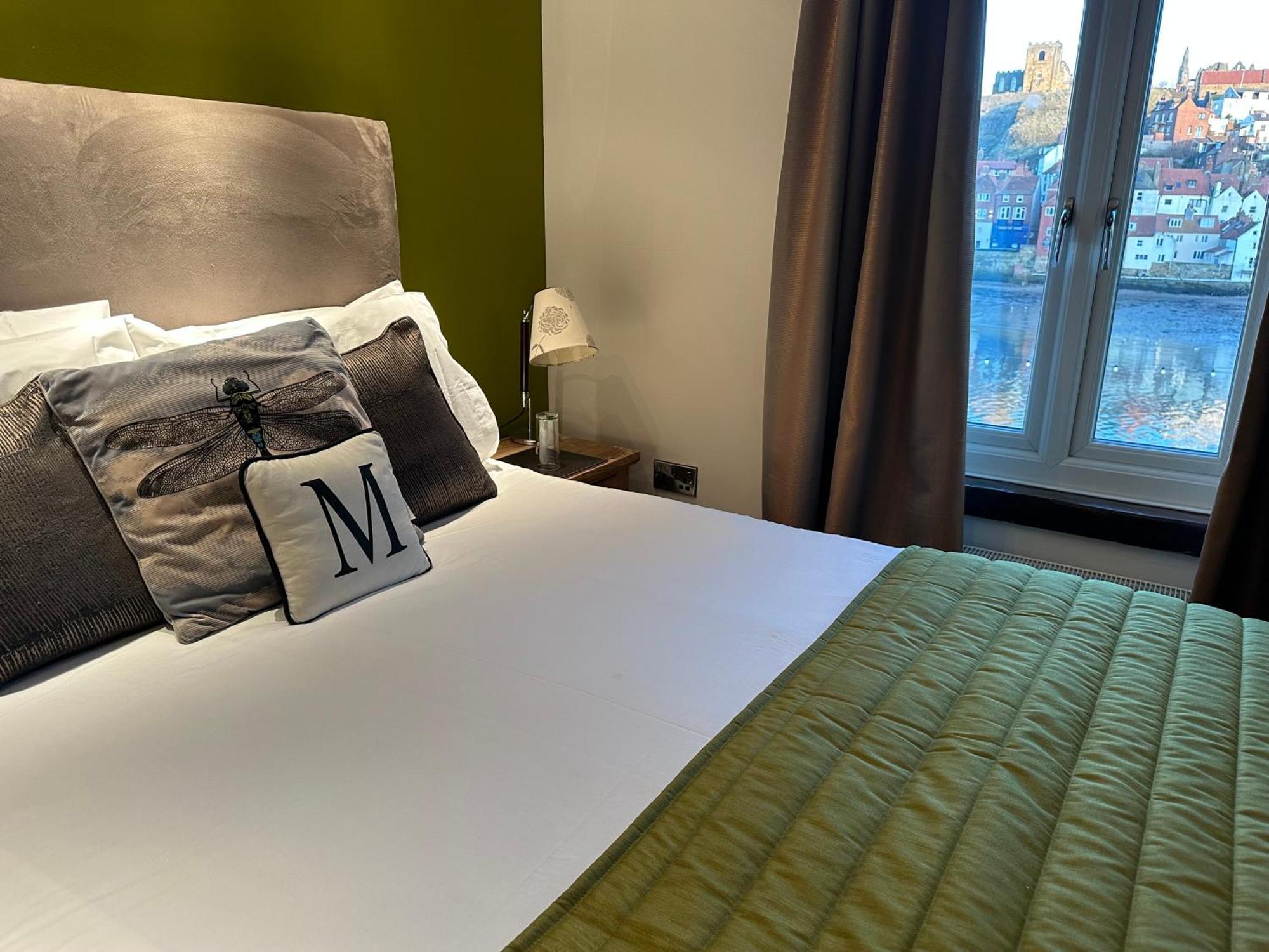 Harrys Lounge Bed & Breakfast