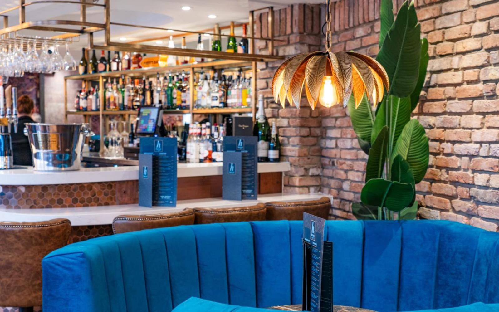 Alojamento de Acomodação e Pequeno-almoço Harrys Lounge