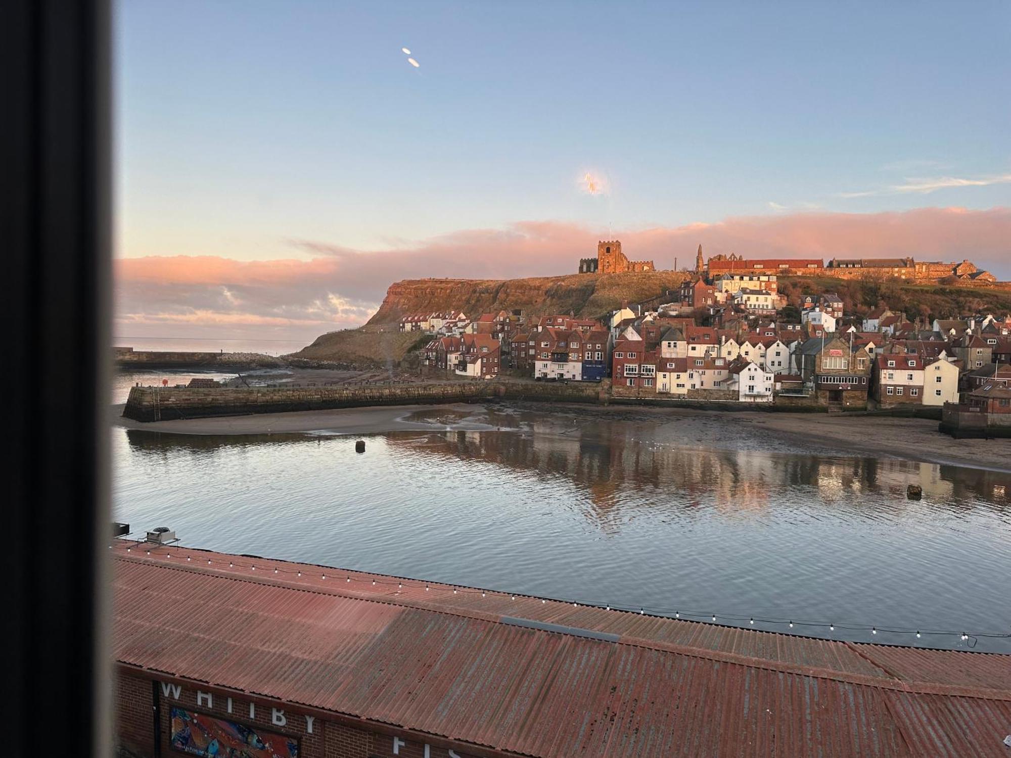 Alojamento de Acomodação e Pequeno-almoço Harrys Lounge Whitby